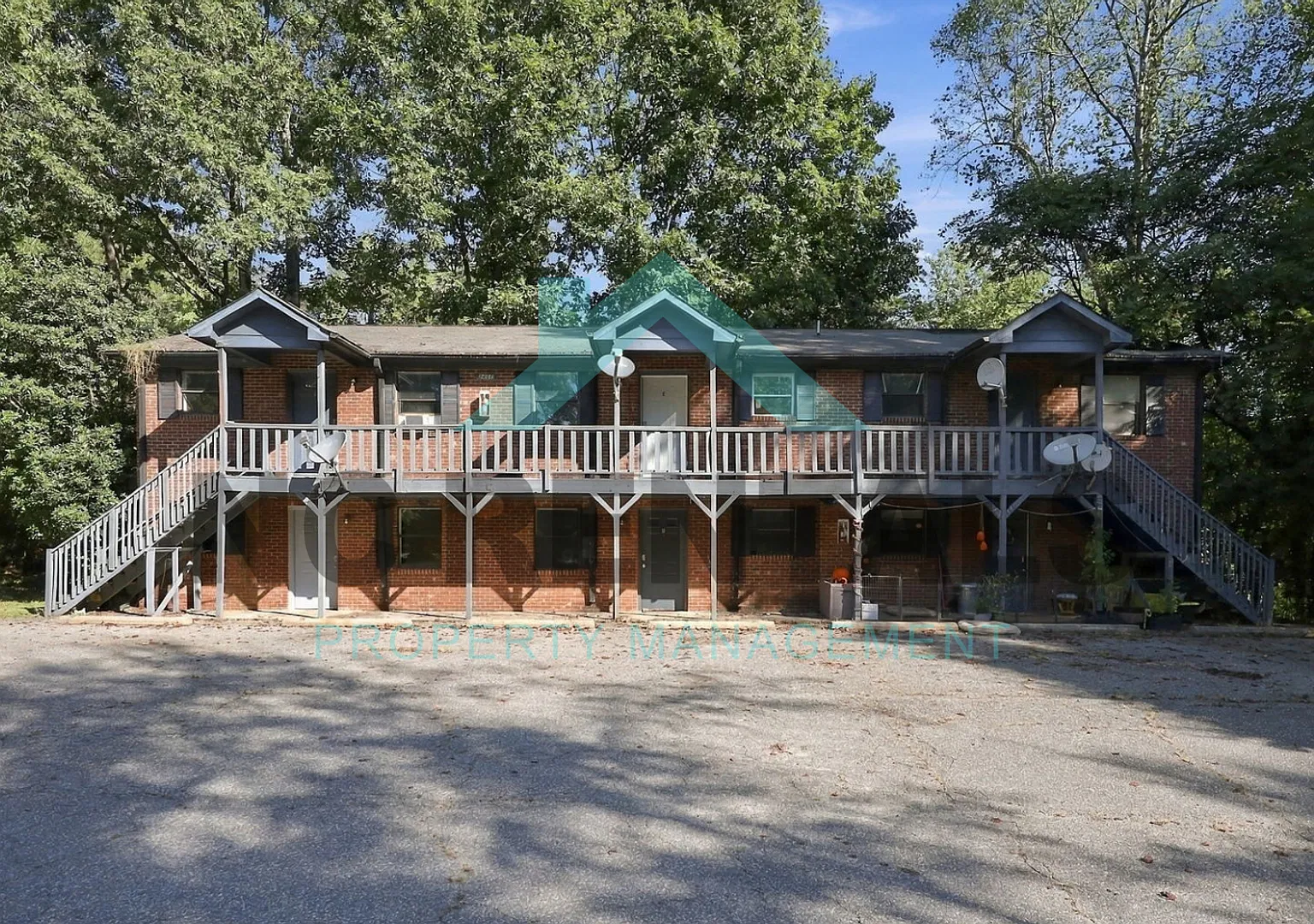 Cozy $600, 1 Bed/1 Bath Apartment in Winston-Salem w/ Efficient Living & Great Value! — Photo 1