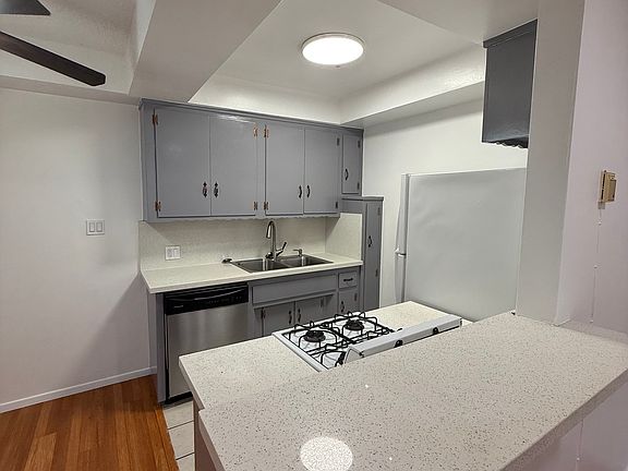 5th image of 1216 S Marengo Ave APT H