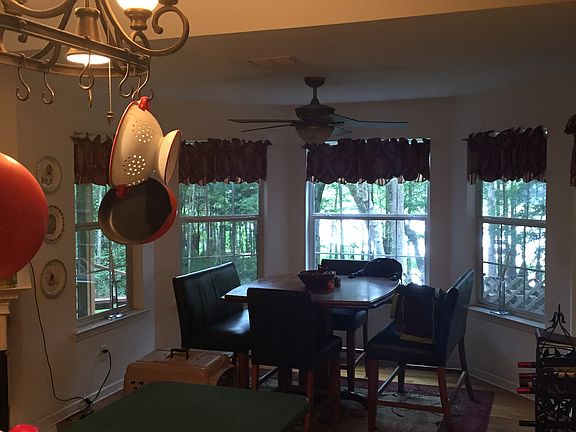 breakfast nook
