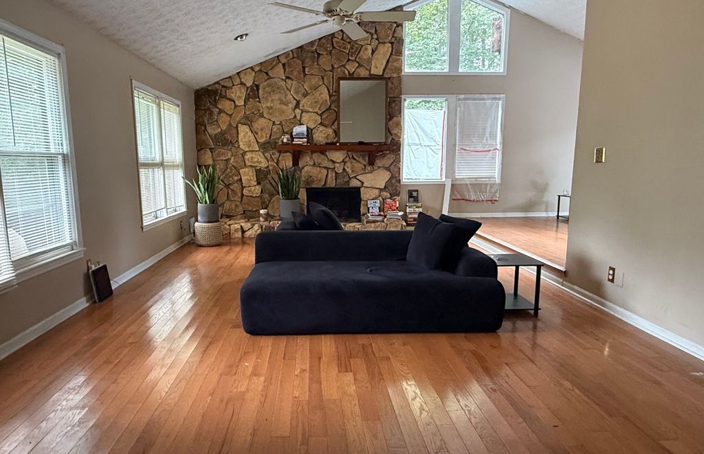 2663 Flagstone Ct SE - Property Image