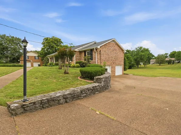 213 Rising Sun Ln, Old Hickory, TN 37138