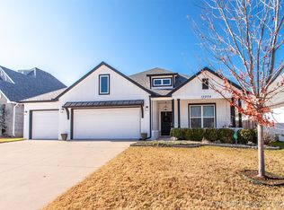 13002 S Ash St, Jenks, OK 74037