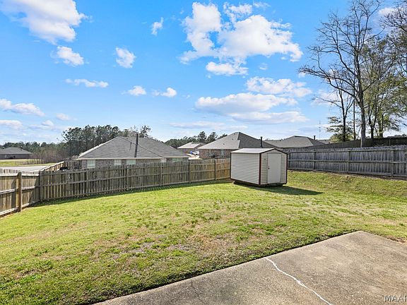 5th image of 525 Mount Airy Dr