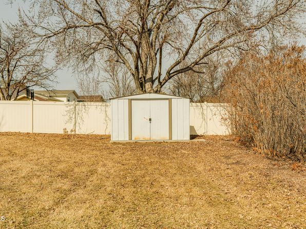 bismarck-north-dakota-78399991 picture