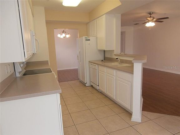 5th image of 6462 Cantua Ln Unit 109