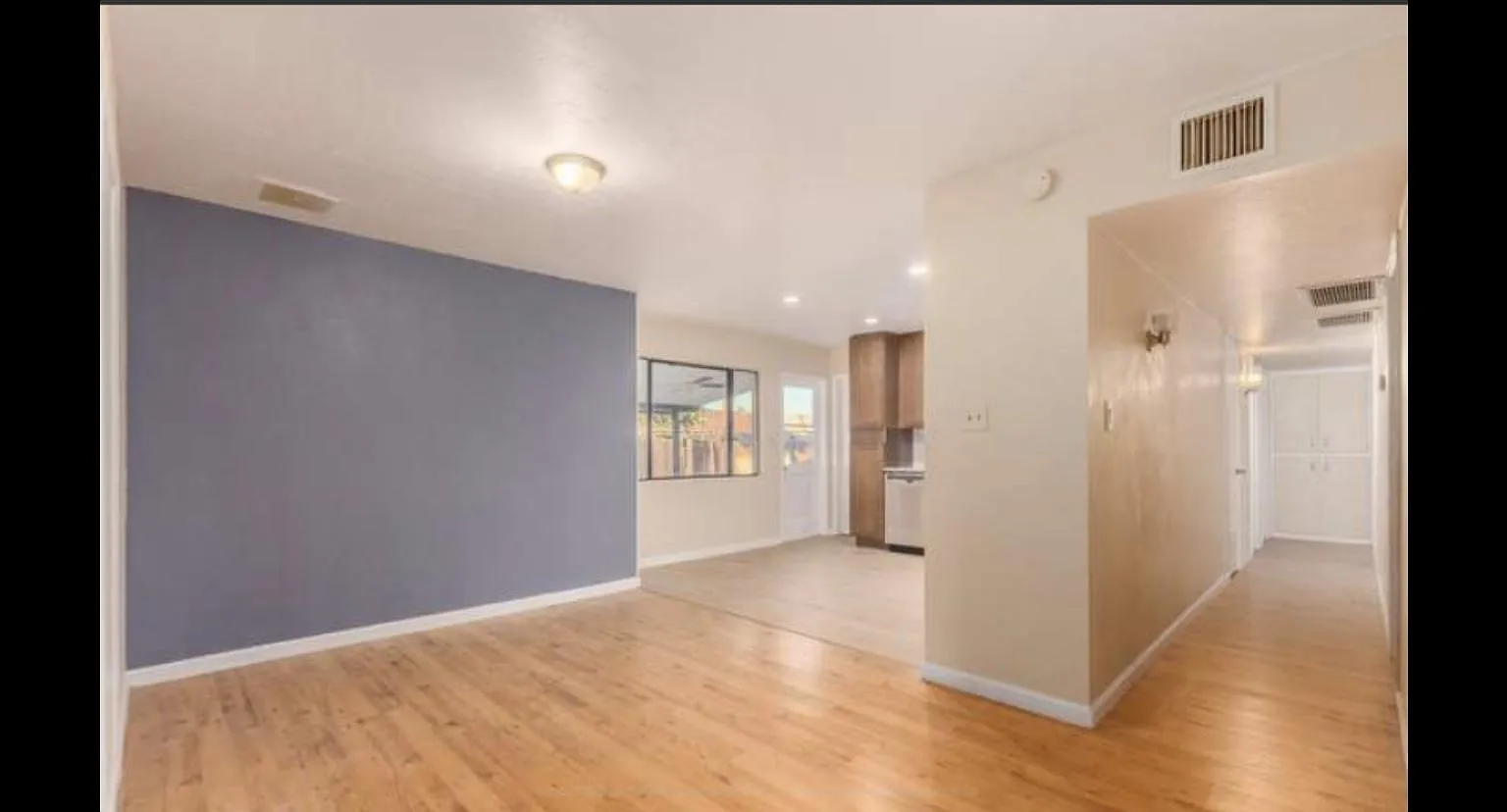 5 bed, 1997 sqft, $2,499 — Photo 4