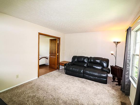 3rd image of 4363 Swenson St