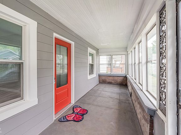 2nd image of 2714 Indianapolis Ave