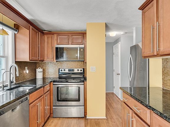 4th image of 58 Macintosh Ln #58