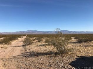 3629 S Hopi Rd, Golden Valley, AZ 86413