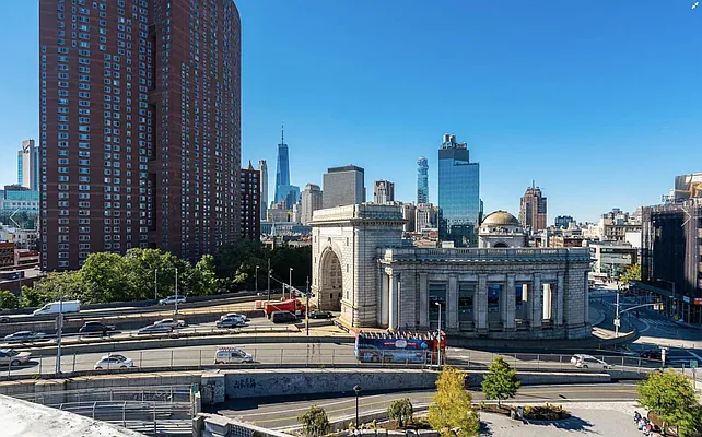 Rented by Triumph Property Group | media 12