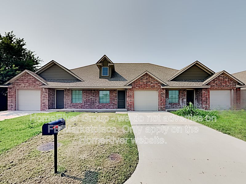 loca♡ 4726 Loch Ln, Oklahoma City, OK 73115 | Zillow