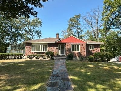 27 Lantern Ln, Dedham, MA, 02026