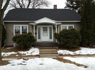 1425 N Erb St, Appleton, WI 54911