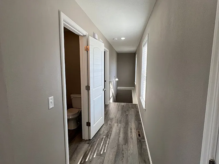 315 Sunrise Cv — Photo 6