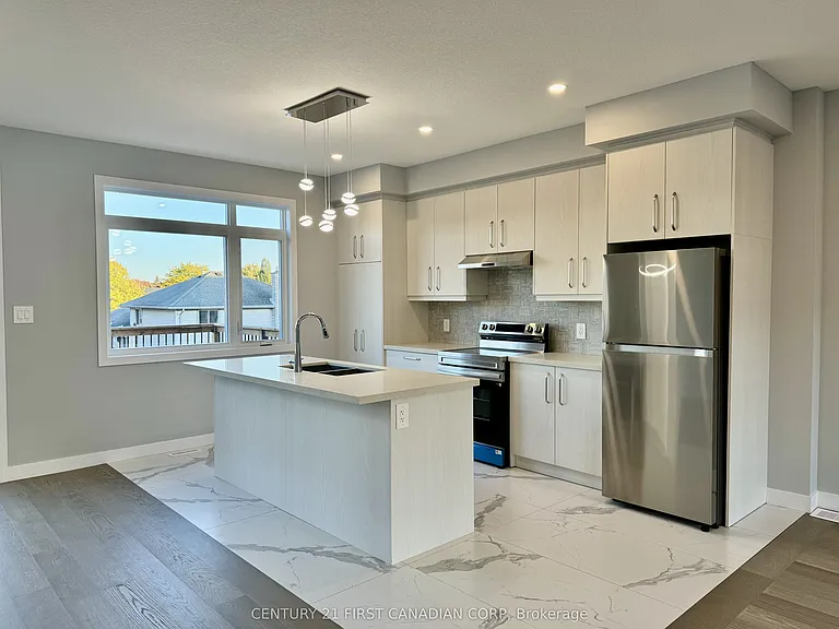 349 Southdale Rd E #26 — Photo 9