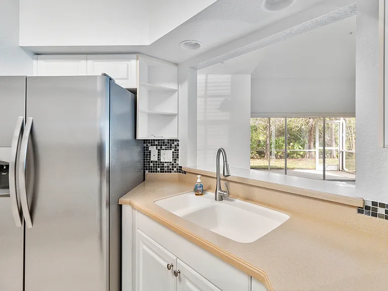 6351 Bay Cedar Ln — Photo 10