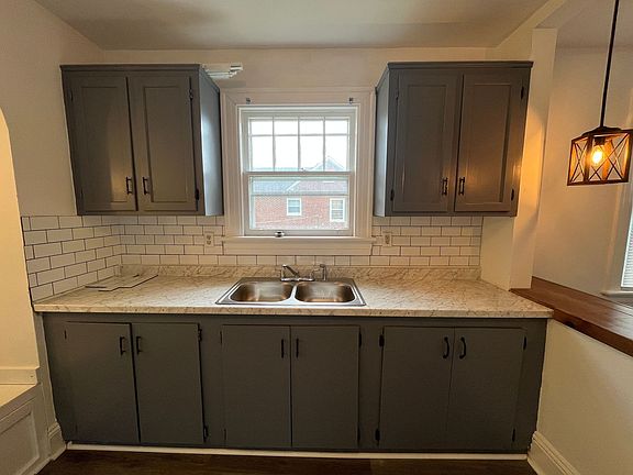 4th image of 1208 Tilden Ave