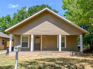 911 Rice St, Denison, TX 75020