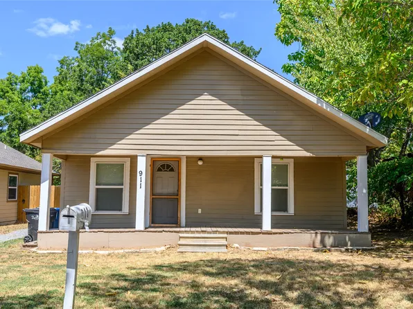 911 Rice St, Denison, TX 75020