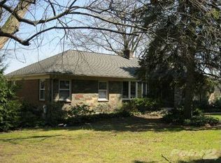 287 Loudon Rd, Loudonville, NY 12211