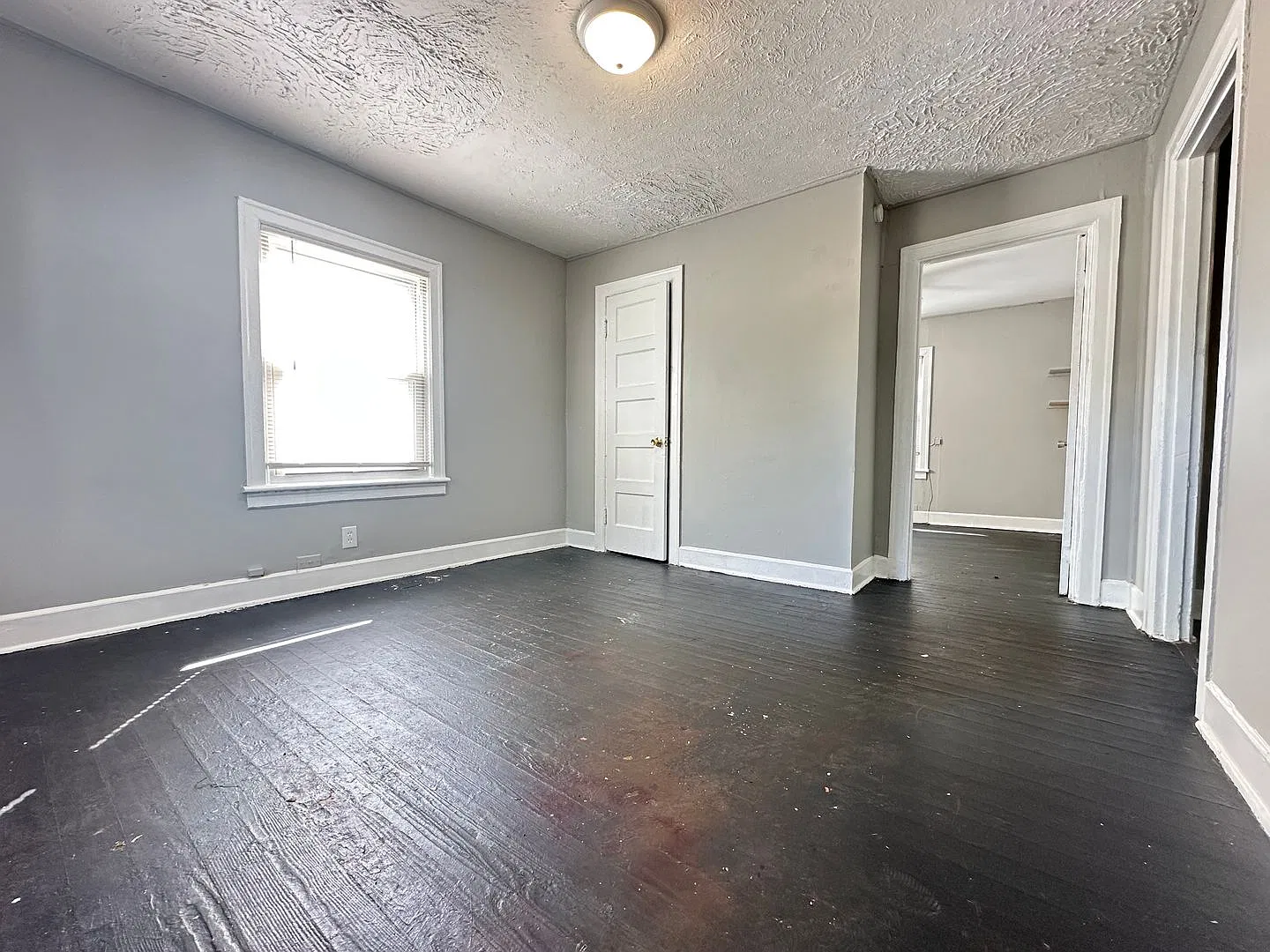 2-Bed/1-Bath Home | 706 Jackson St — Photo 3