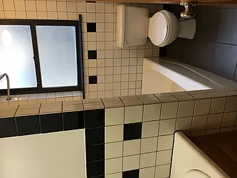 Rented by Peter Meskouris LREB