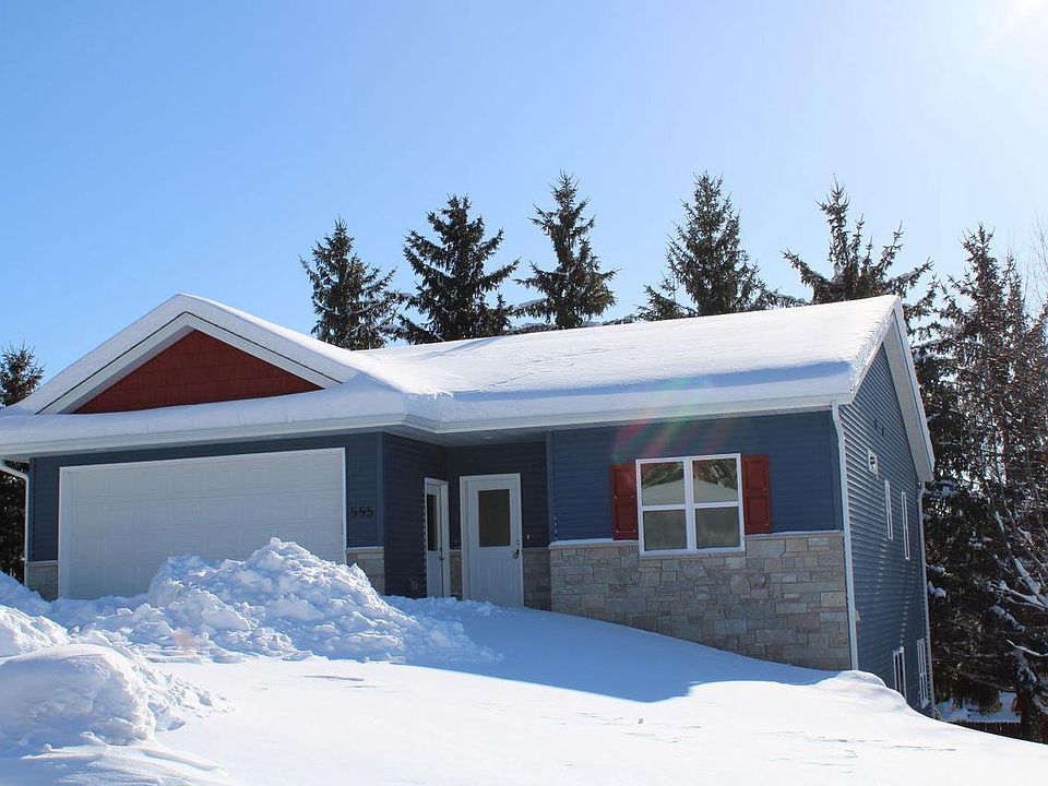 1st image of 555 Werner DRIVE