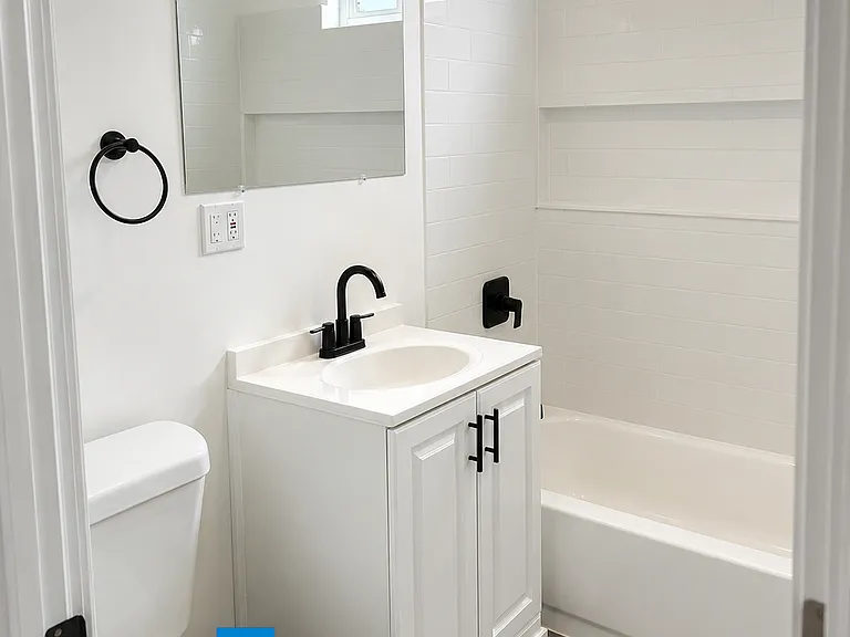 5739 Halbrent Ave #28 — Photo 8