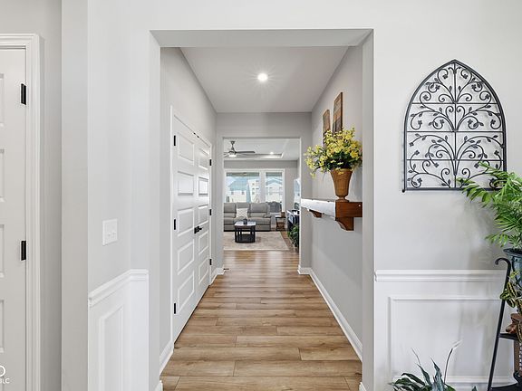 4th image of 15112 Covebrook Ln