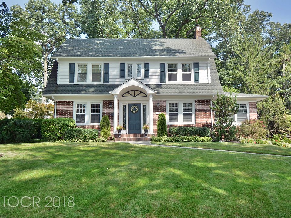 1st image of 138 Franklin Ave