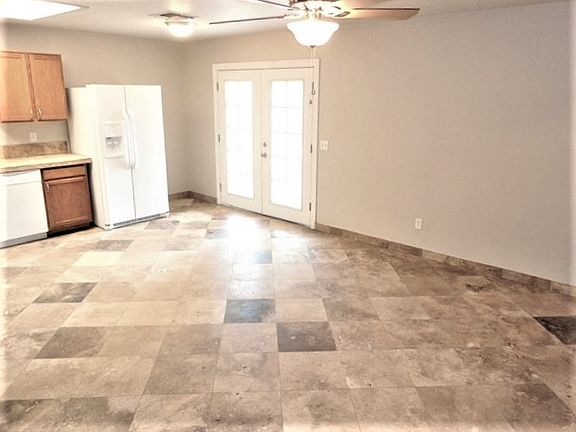 4th image of 5737 E Flossmoor Cir