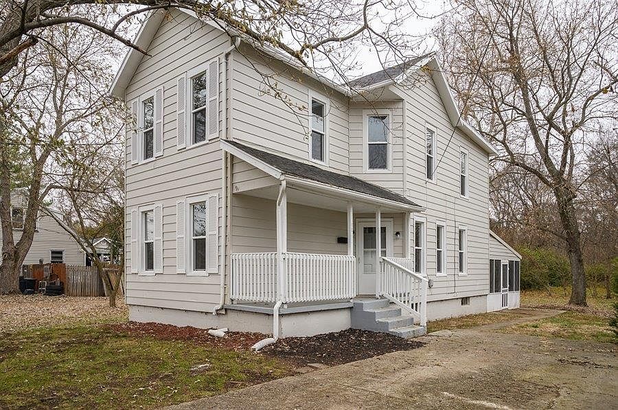 1st image of 2146 Winona Dr
