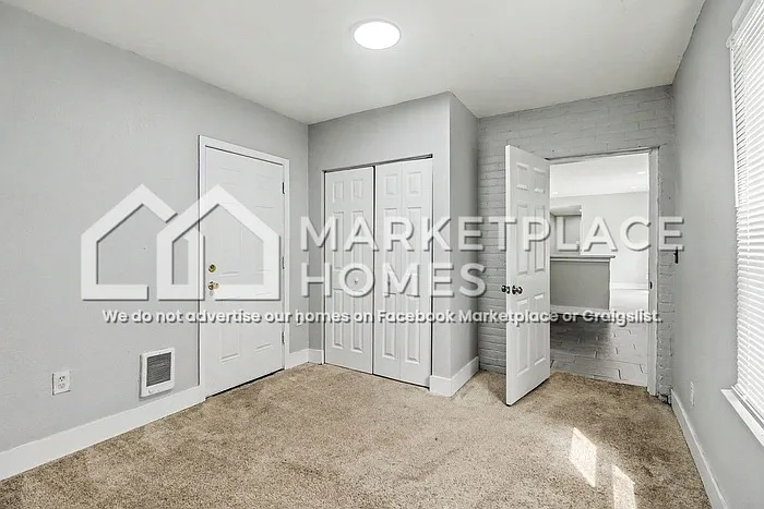 520 Englewood St — Photo 16