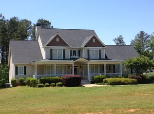 5116 Gresham Rd, Douglasville, GA 30134