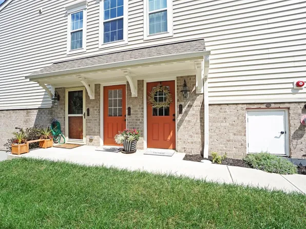 412 River Rdg, Lawrenceburg, IN 47025