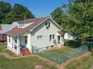 41 N 32nd St, Belleville, IL 62226
