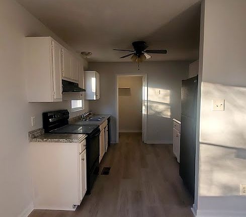 5th image of 808 Vance St