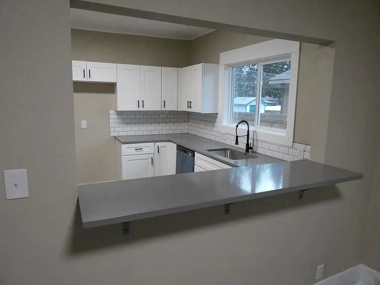 3624 E Liberty Ave — Photo 6