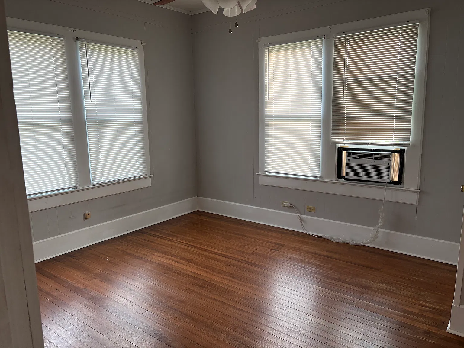 2 bed, 1050 sqft, $850 — Photo 2