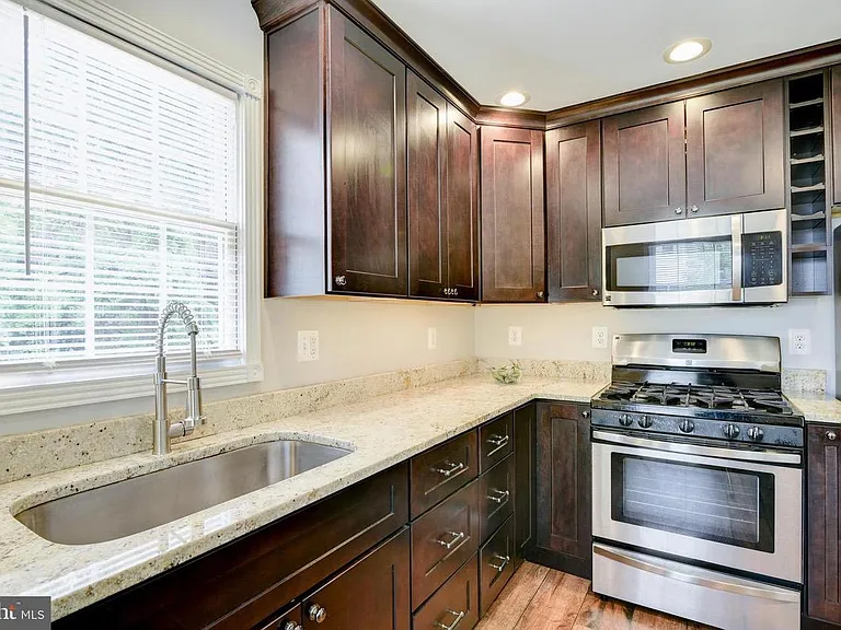 6341 Buffie Ct — Photo 15