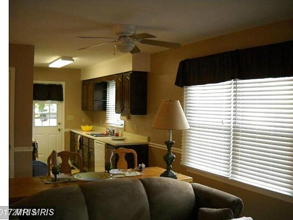 4th image of 2092 Annandale Ct