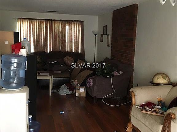 3rd image of 5563 Latigo St