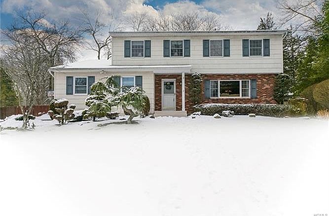 1st image of 2 Widgeon Pl