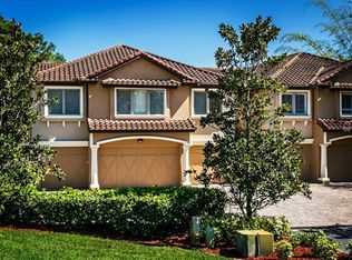1555 Hillside Landing Dr, Tarpon Springs, FL 34688