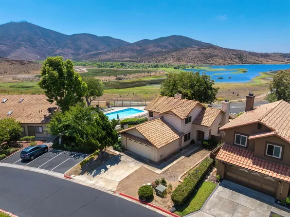 10113 Fairhill Dr, Spring Valley, CA 91977