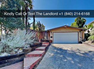 22233 Flanco Rd, Woodland Hills, CA 91364