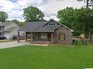 207 7th St NW, Alabaster, AL 35007