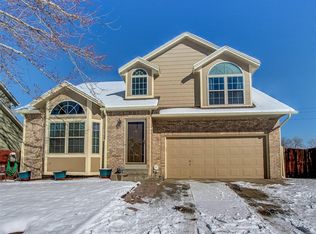 9043 W Arizona Dr, Lakewood, CO 80232