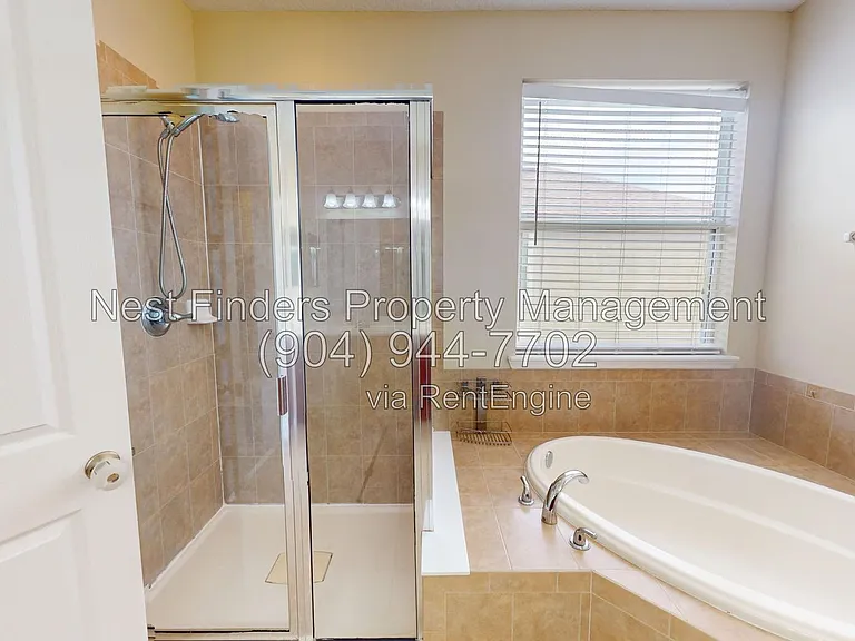 112 Woodfield Ln — Photo 20